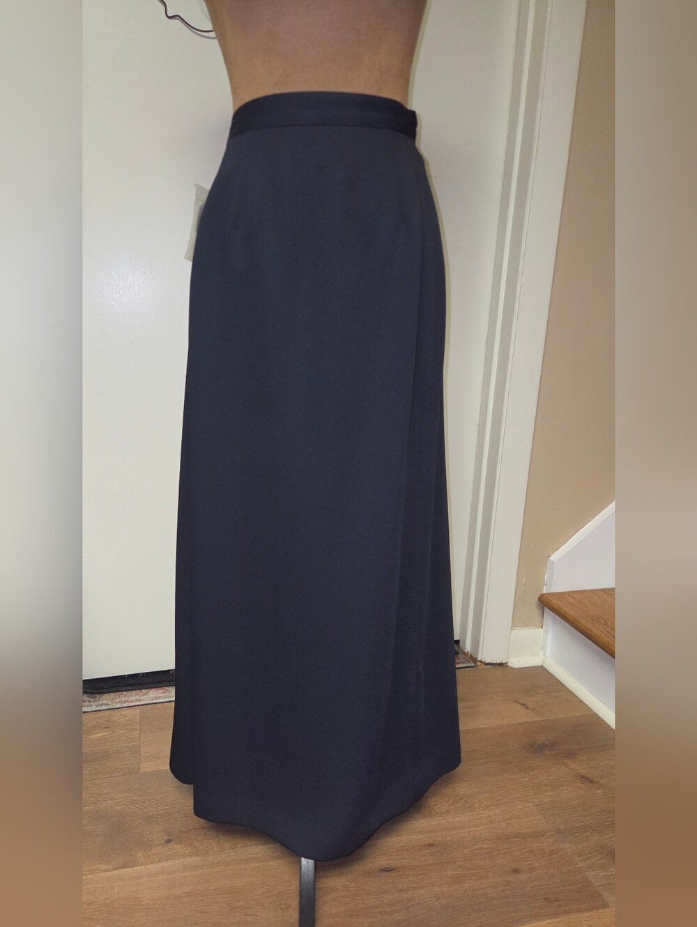 Women's Navy Maxi Skirt - Sleek Full-Length Design